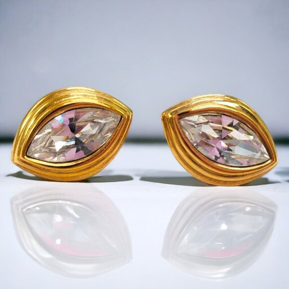 Vtg Signed Monet Earrings Post Faceted Crystal Rhinestone .75" Gold Tone Pierced - Picture 1 of 8